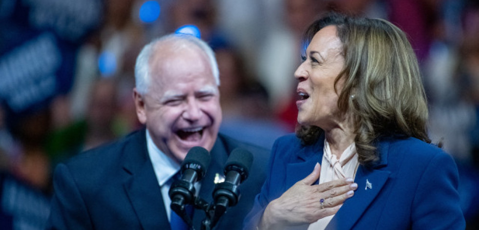 Kamala Harris y Tim Walz, candidatos oficiales a presidenta y vicepresidente de Estados Unidos