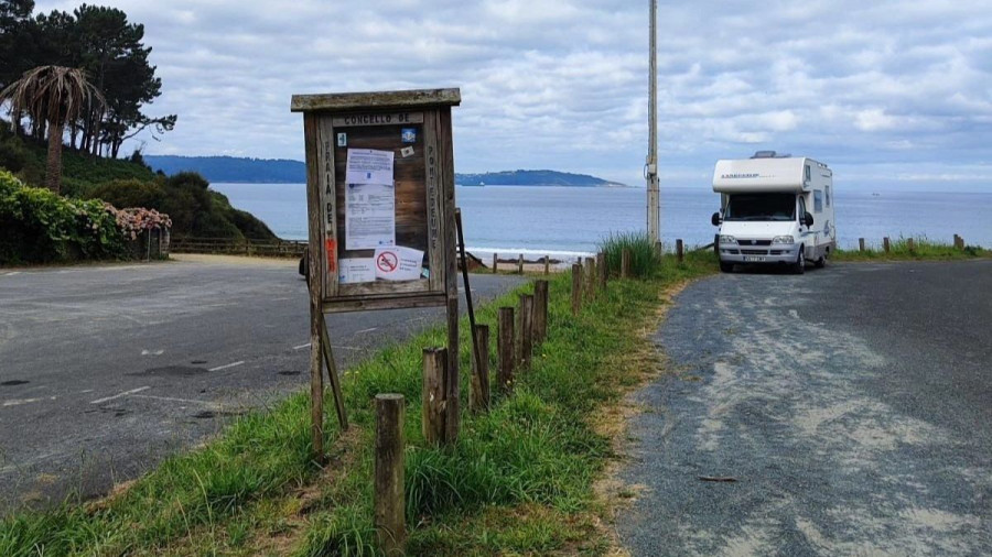 Pontedeume recuerda que la playa de Ber está cerrada al baño ante los brotes de gastroentiritis