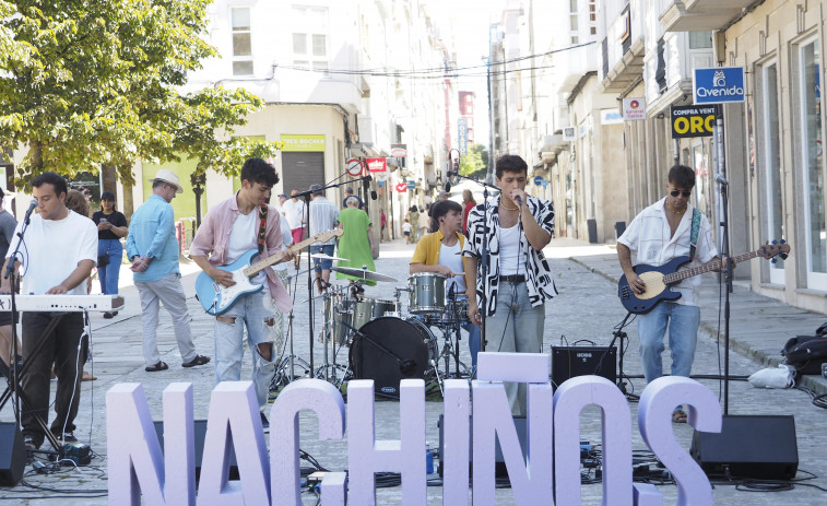 El Nachiños Fest se inaugura en el centro de la ciudad y da paso a tres días en Covas