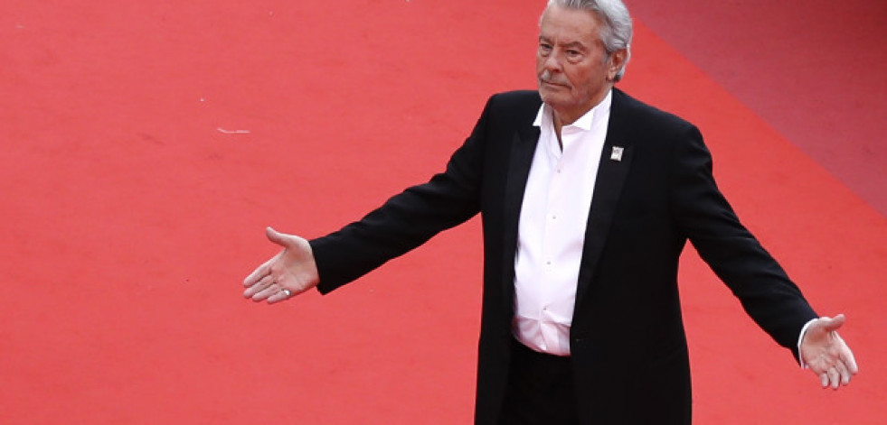 Muere Alain Delon, mito del cine francés, a los 88 años