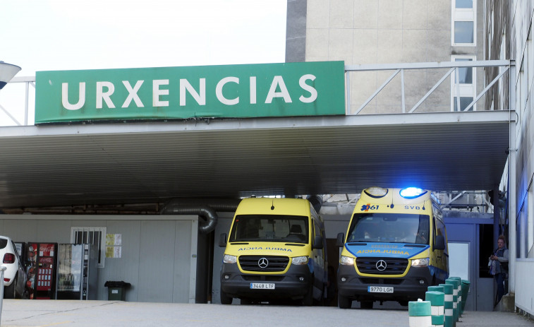 Dos motoristas trasladados en estado grave por una colisión en Cabanas