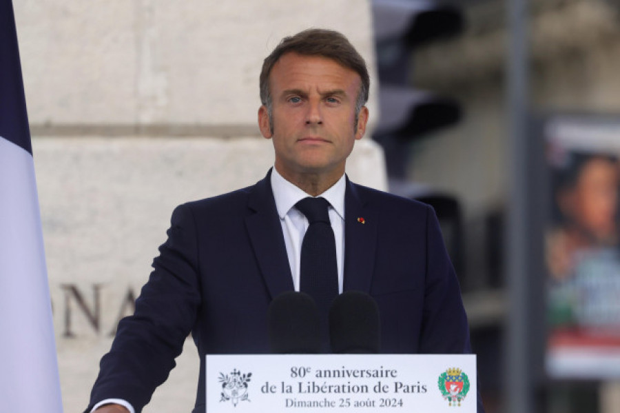 Macron concluye un intenso día de consultas para intentar consensuar un primer ministro