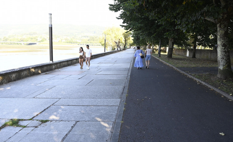 Falta de cuórum en Pontedeume para decidir la ubicación de los feriantes en las fiestas de As Peras