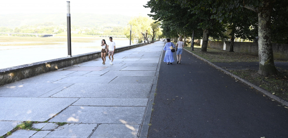 Falta de cuórum en Pontedeume para decidir la ubicación de los feriantes en las fiestas de As Peras