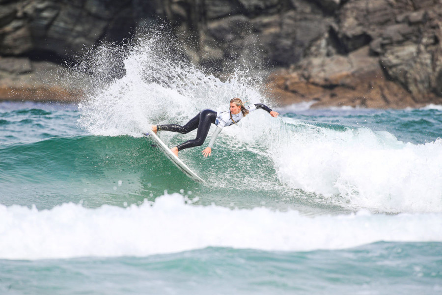 Actuaciones de calibre en el cuello de botella del Abanca Pantin Classic Surf Pro