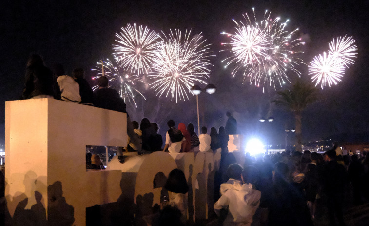 Fin de Fiesta Ferrolano en Curuxeiras con fuegos y drones