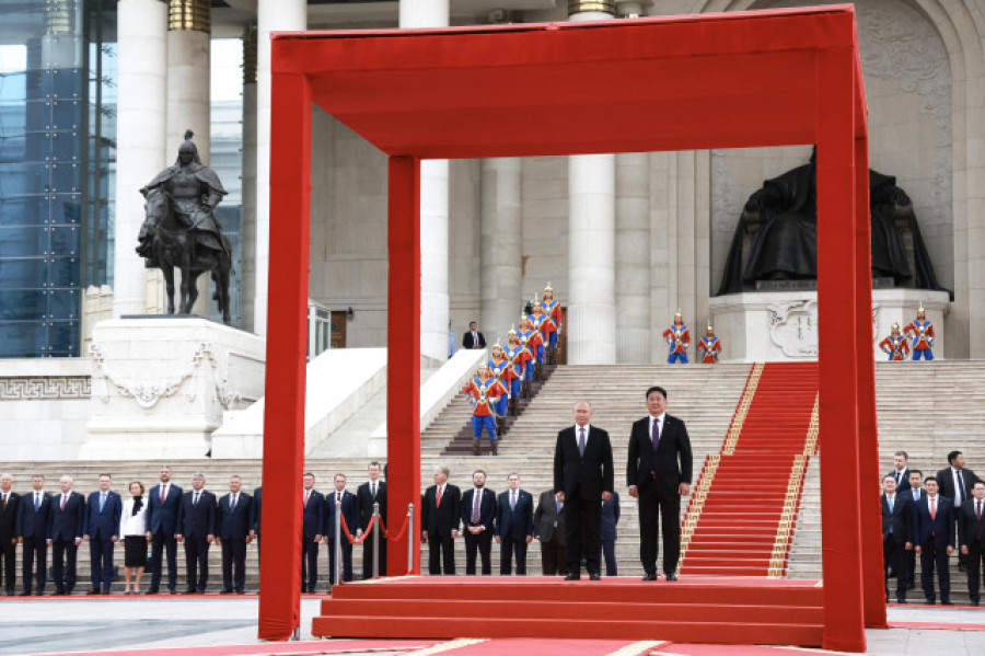 Mongolia recibe a Putin con honores pese a la orden de arresto de la CPI