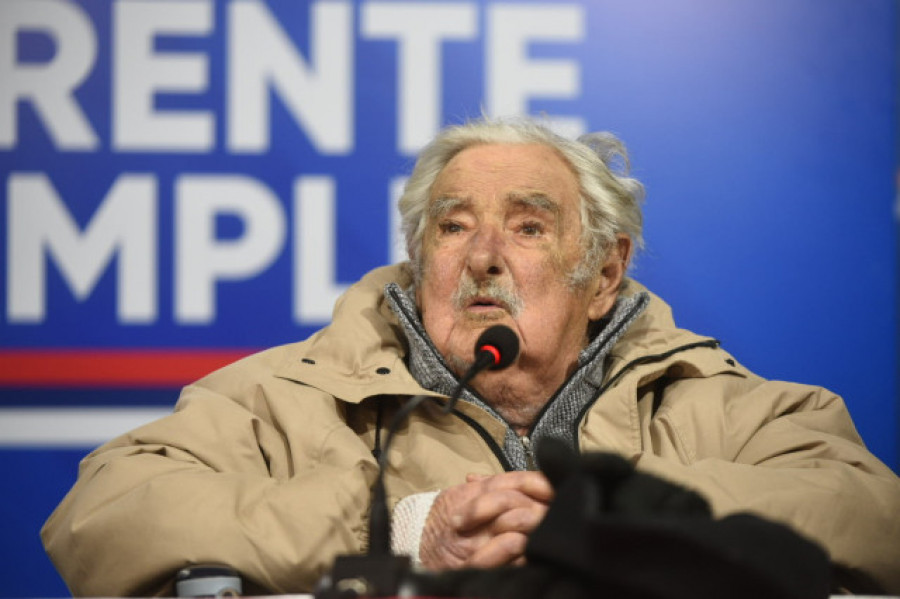 Internan al expresidente uruguayo José Mujica en un sanatorio de Montevideo