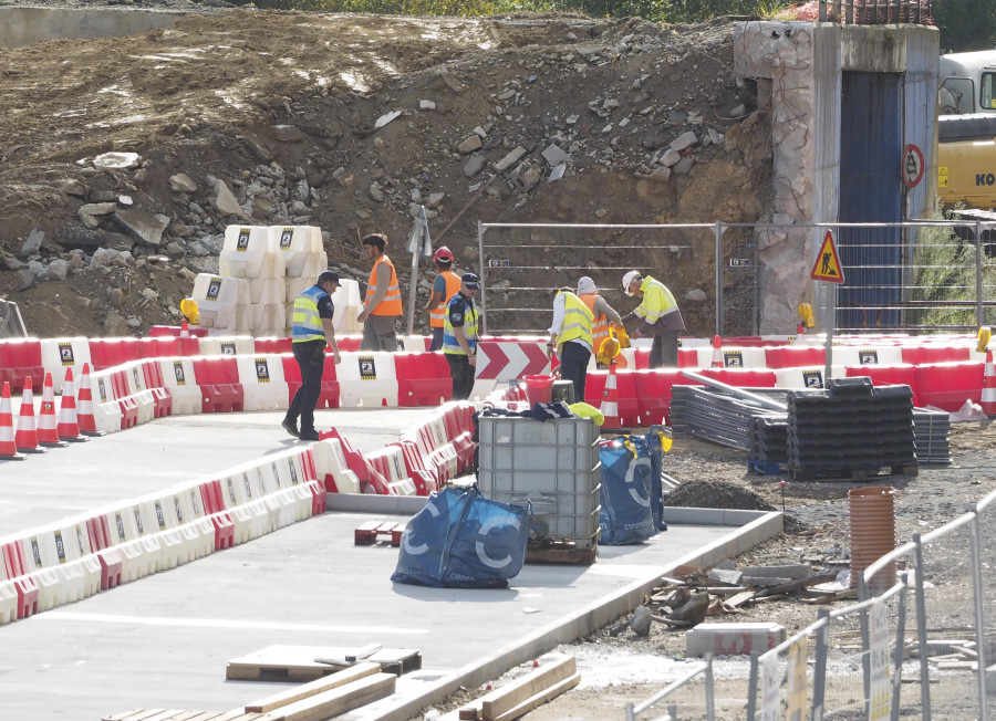 Abierto a la circulación el bypass que conecta la calle Nueva de Caranza con Esteiro