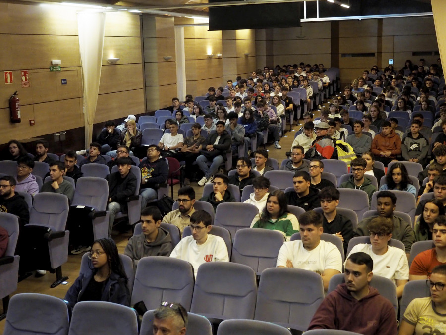 La vuelta al cole universitaria, 610 estudiantes nuevos en el Campus Industrial