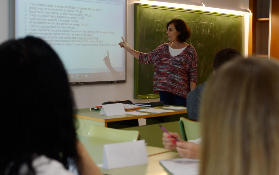 A Escola de Idiomas de Ferrol organiza unha charla informativa en Cedeira