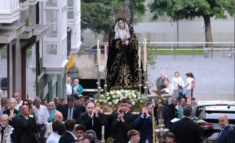 La Virgen de Dolores salió en procesión en Ferrol después de finalizar el triduo por su festividad