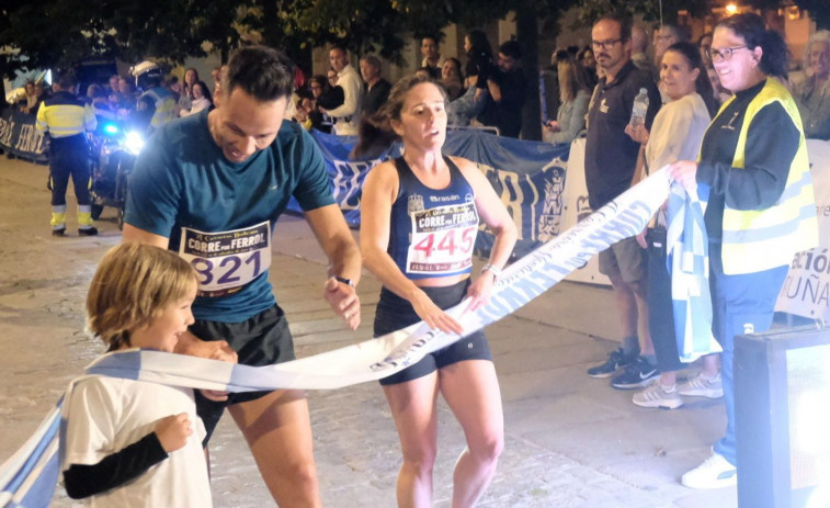 Rebeca Soto y Andrés Campos vuelan en la Nocturna Corre por Ferrol