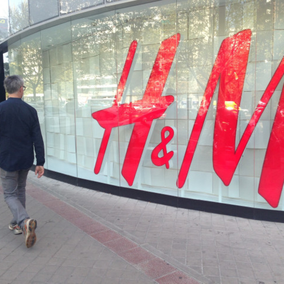 H&M inicia la negociación de su ERE, que afectará a 521 trabajadores en España