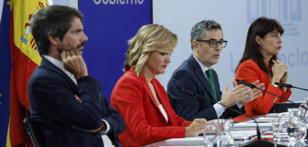 El Gobierno plantea un registro de medios, transparencia institucional y perseguir bulos