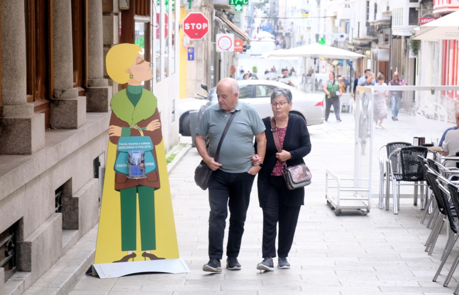 Ferrol anima a levantar la cabeza y disfrutar de los edificios de la ciudad