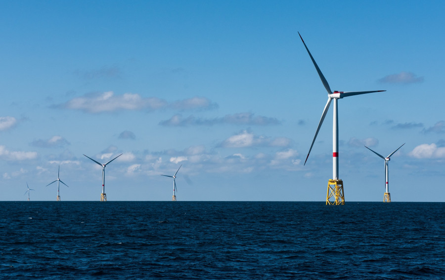 El parque de Saint Brieuc, participado por Navantia y Windar, se pone en marcha