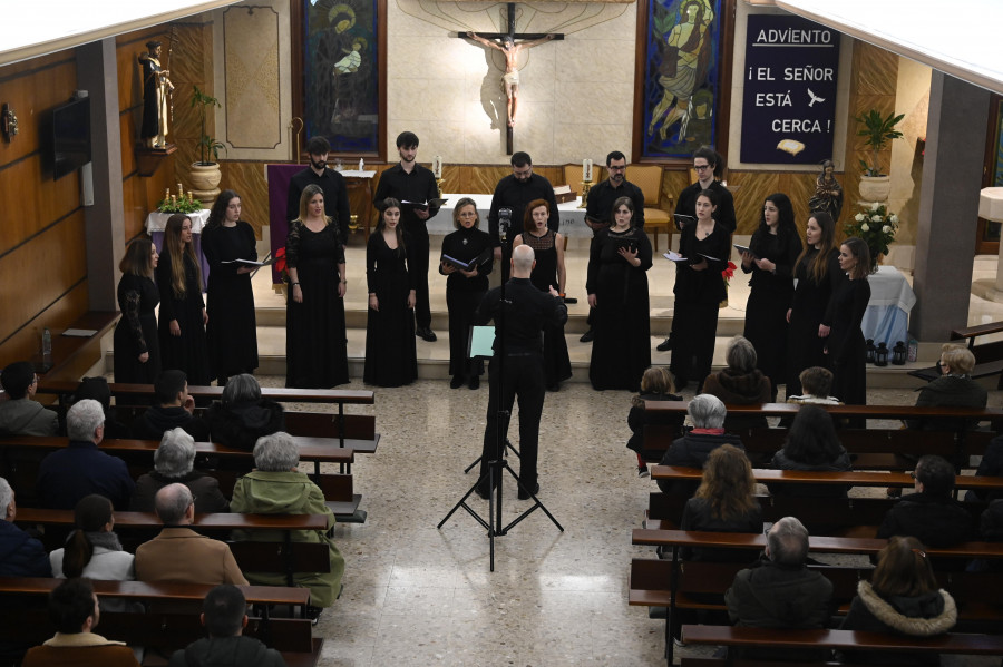 A Capela da Mercé acolle a actuación de Concerto Tempo con temas inéditos