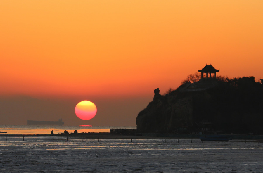 O curso sobre China comeza introducindo á súa sociedade, cultura e lingua