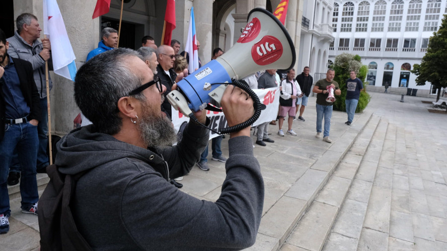 Concentraciones en A Coruña y Pontevedra en solidaridad con los trabajadores de Maitours