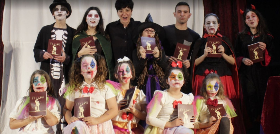 As escolas de teatro infantil e de adultos ofrecen algunhas prazas en Neda