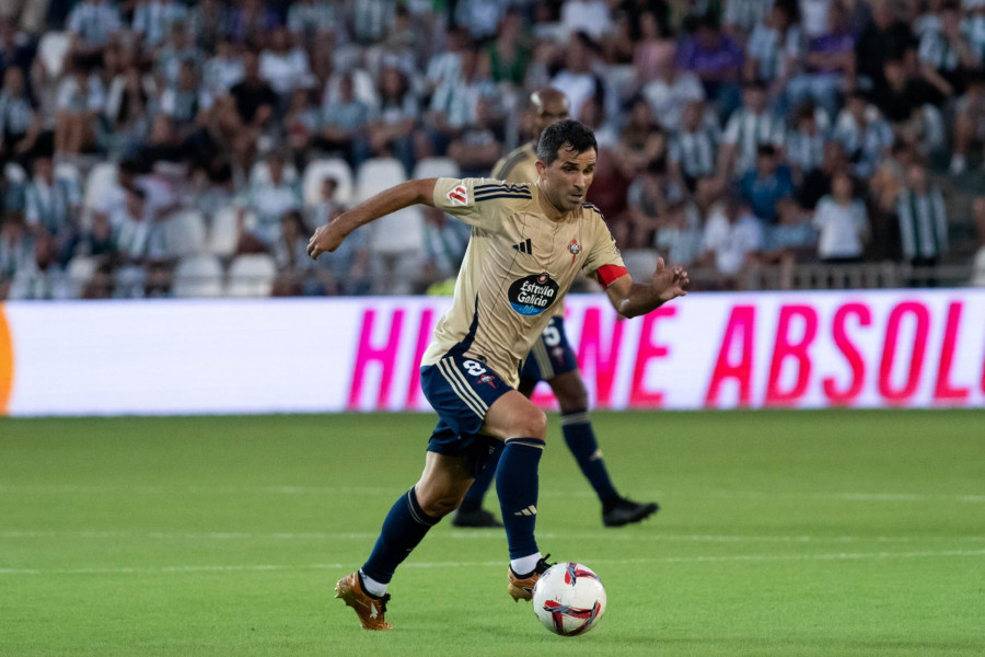 Álex López habló con dureza tras la derrota: "Non somos capaces de ser un equipo forte"