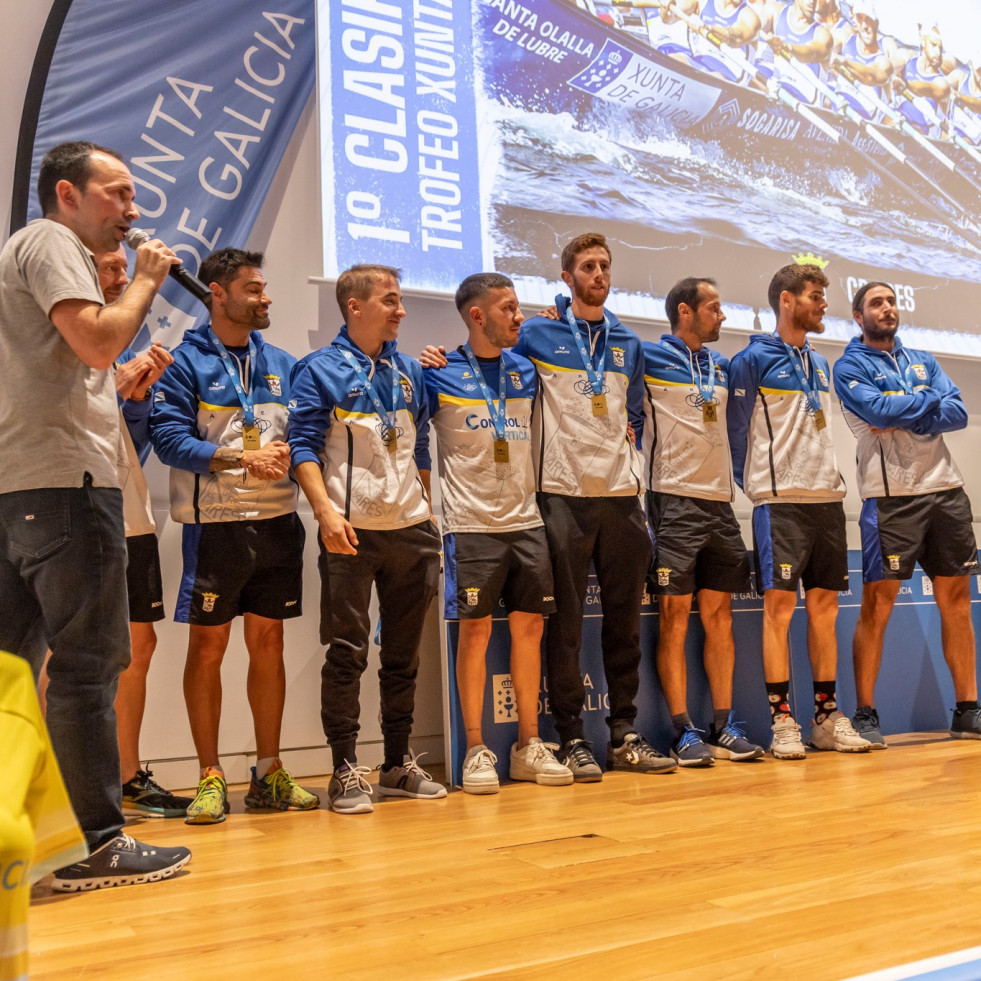 Orgullo aresano y cedeirés en la clausura de la Liga Galega de traiñeiras