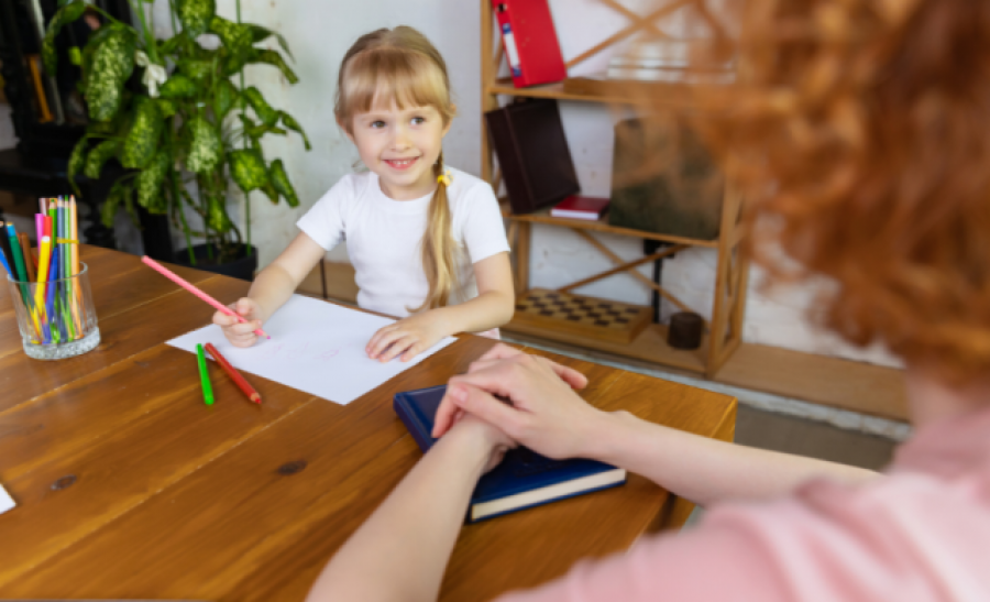 Antes de apuntar a tu hijo a clases extraescolares debes saber esto