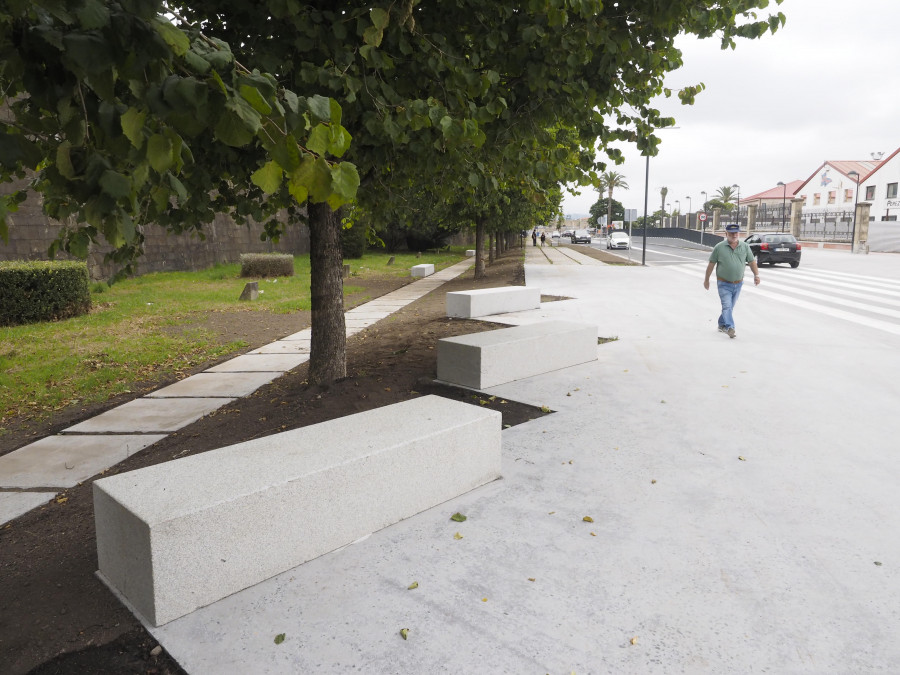 El vial entre Capitanía Marítima y la lonja, cortado desde el lunes