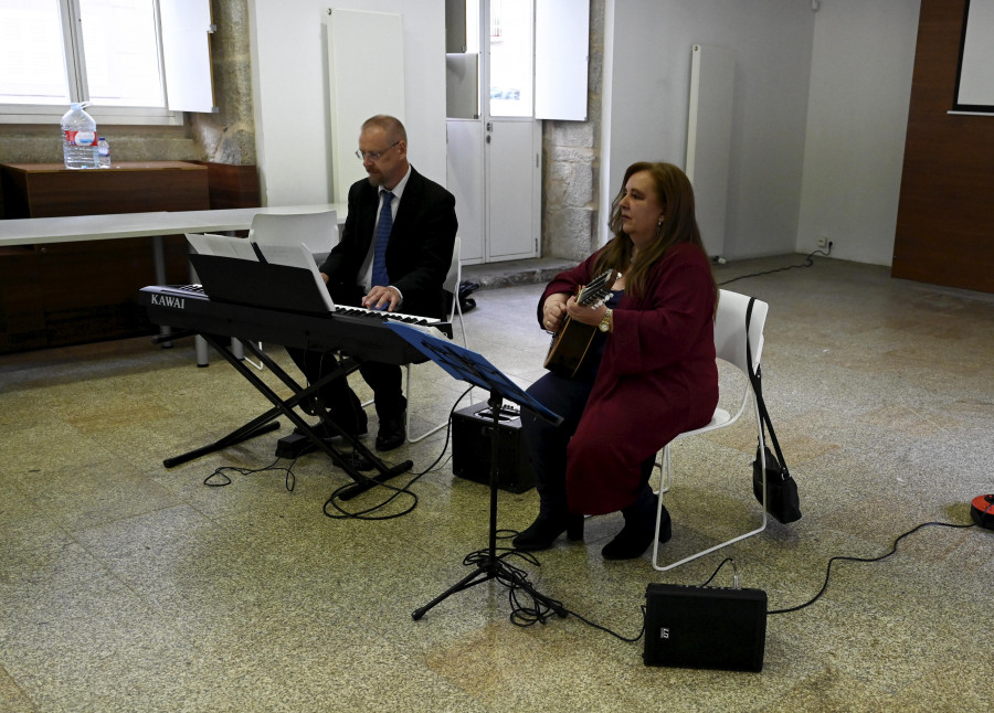 La fusión de bandurria y piano se dará a conocer en el concierto “Galaicos”