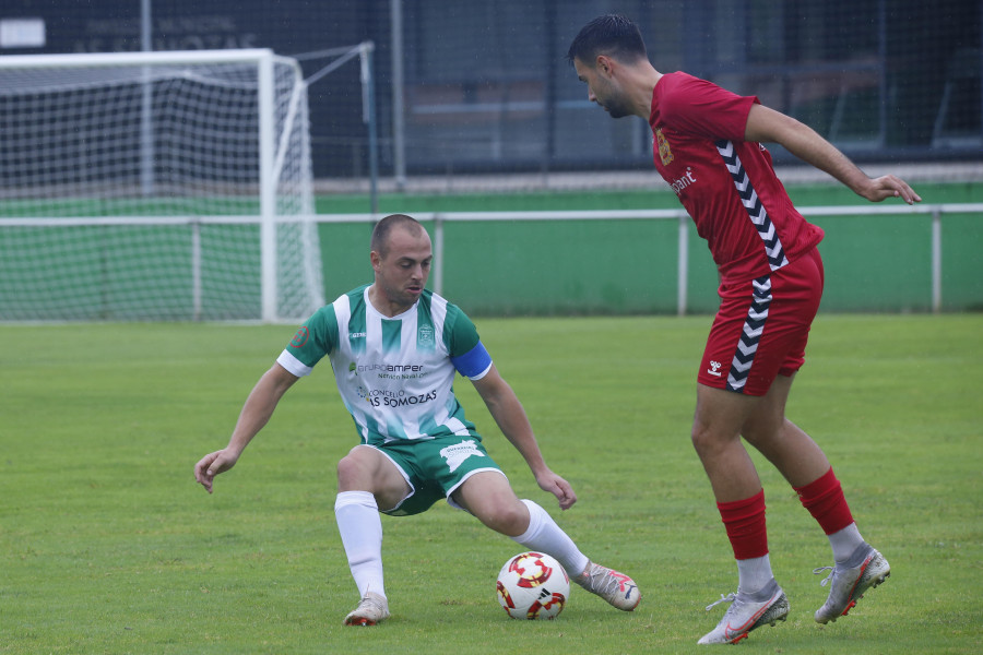 Accidentado partido del Somozas ante un Sarriana vencedor