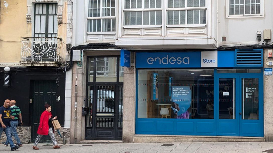 Endesa abre en la carretera de Castilla su primer punto de atención comercial en Ferrol