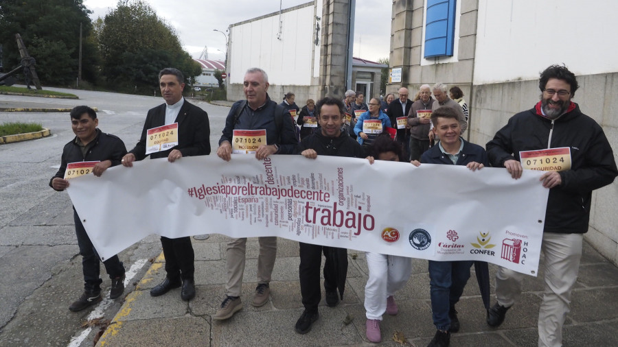 Concentración y charlas con motivo de la Jornada Mundial de la Iglesia por el Trabajo Decente