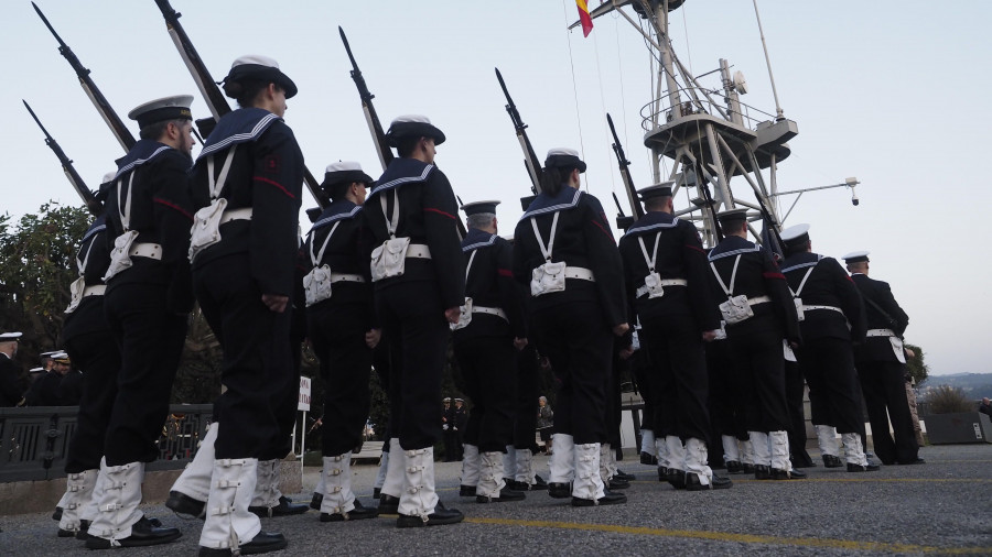 La Armada celebra un nuevo arriado de bandera en el Palacio de Capitanía este viernes