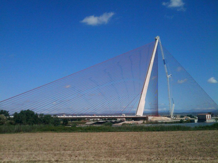 Muere un inglés en Castilla-La Mancha al caer de un puente al que se había subido para crear contenido para sus redes sociales