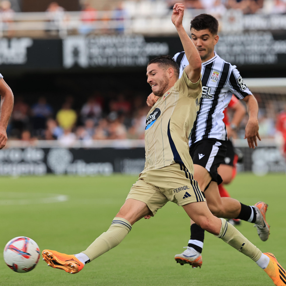 Tres puntos más con chispazos de la esperada eclosión de Manu Vallejo