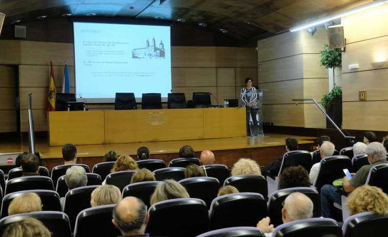 El ciclo de conferencias sobre Automática e IA arrancaron en el Campus Industrial de Ferrol