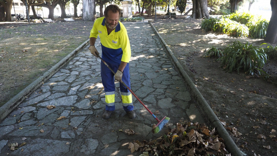 Veinte trabajadores se incorporarán con el nuevo contrato de Parques y Jardines en Ferrol