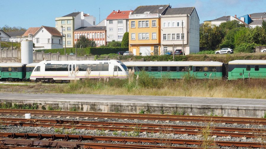 El grupo popular reclama al Gobierno el acceso de Ferrol y Lugo a la alta velocidad