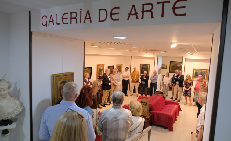 La Sociedad Artística Ferrolana inaugura una muestra colectiva en el Museo Naval