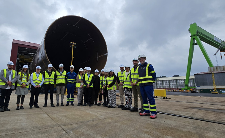 Canarias se interesa por el trabajo de Navantia Seanergies en Fene