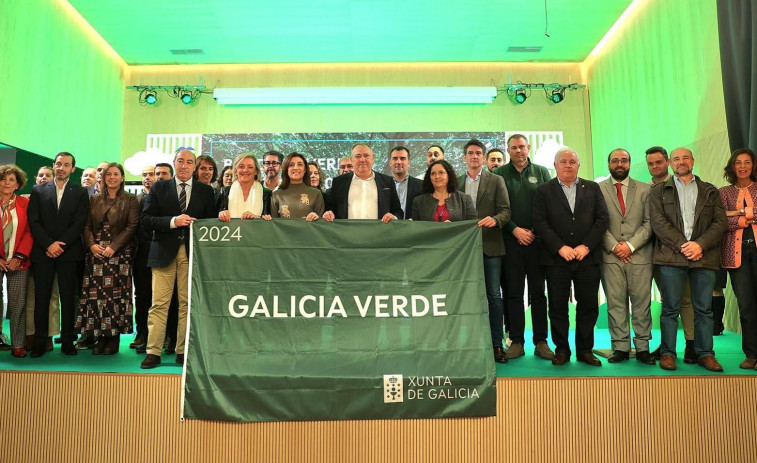 San Sadurniño y Ares consiguen dos banderas verdes