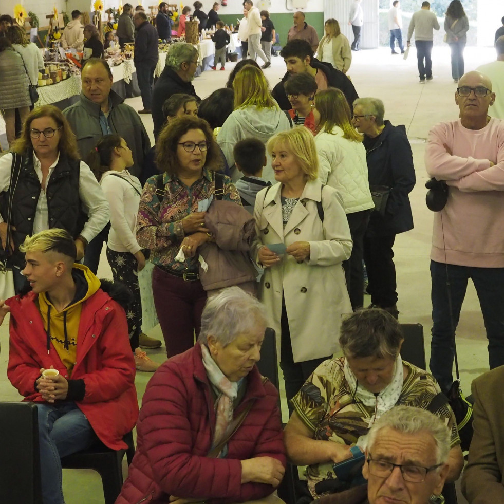 Fotonoticia | A Feira do Mel cierra otra edición con una gran asistencia