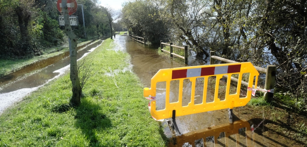 La Xunta abrirá este lunes el canal de desagüe en el lago de A Frouxeira