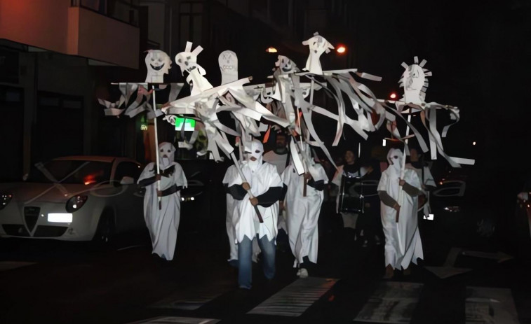 La fiesta de difuntos se celebra del modo más auténtico en Cedeira