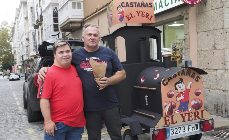 Castañas asadas del Bierzo para esquivar el frío ferrolano a 3 y 5 euros con “El Yeri”