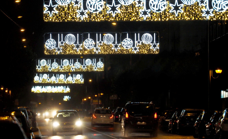 Cuatro grandes árboles y elementos 3D visitables: Narón se prepara para la Navidad