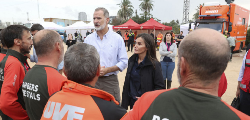 Los Reyes llegan a Paiporta, una de las localidades más afectadas por la DANA