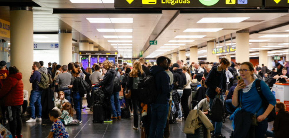 Puente anuncia un comité de crisis en el Aeropuerto de Barcelona para seguir las lluvias