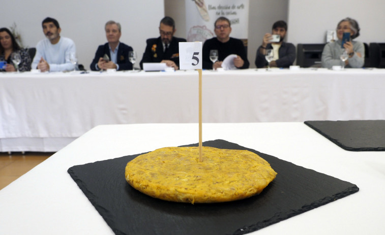 II concurso de tortilla española de Galicia y el norte de Portugal en la escuela naval